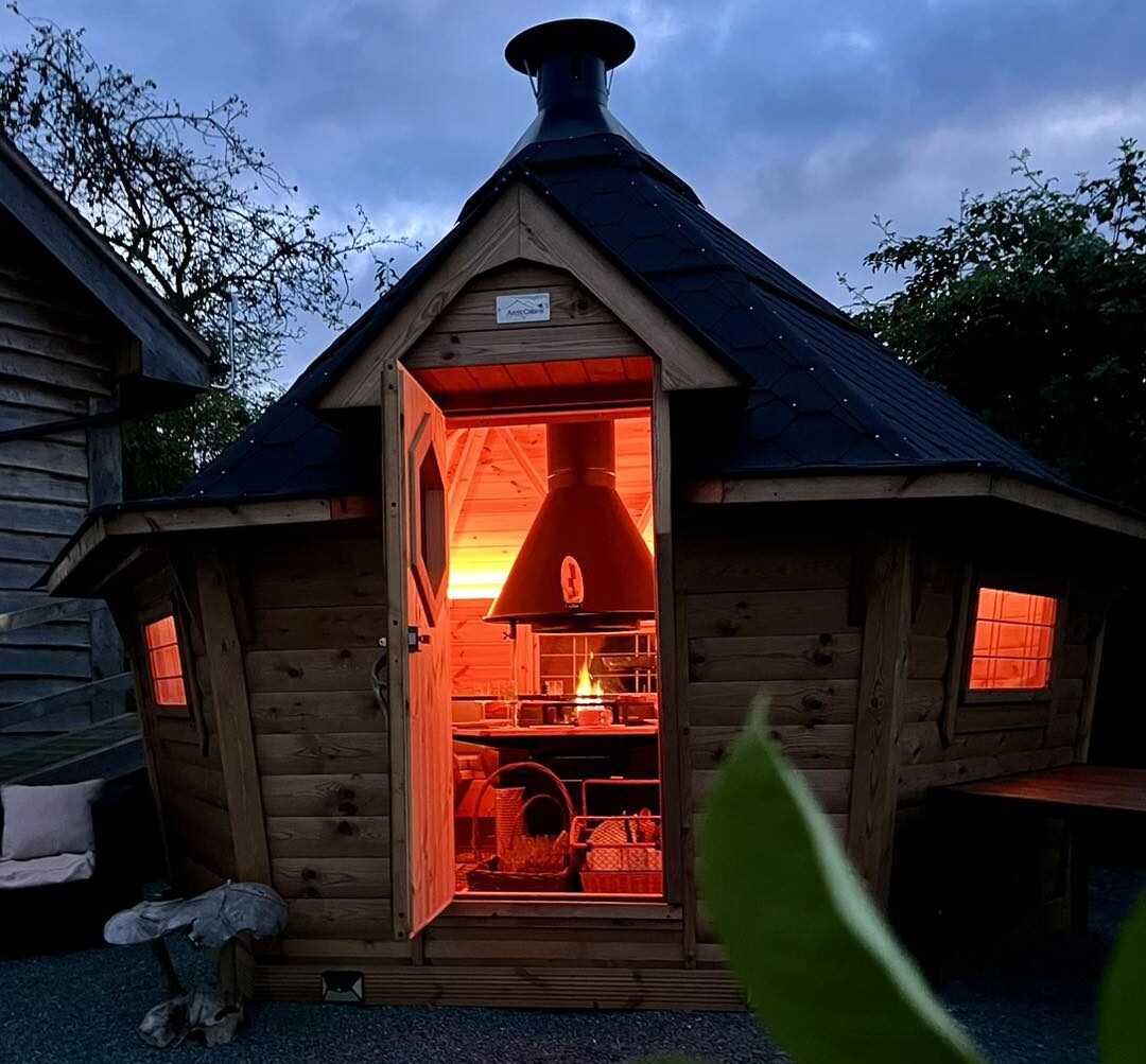 Magnificent BBQ Cabin