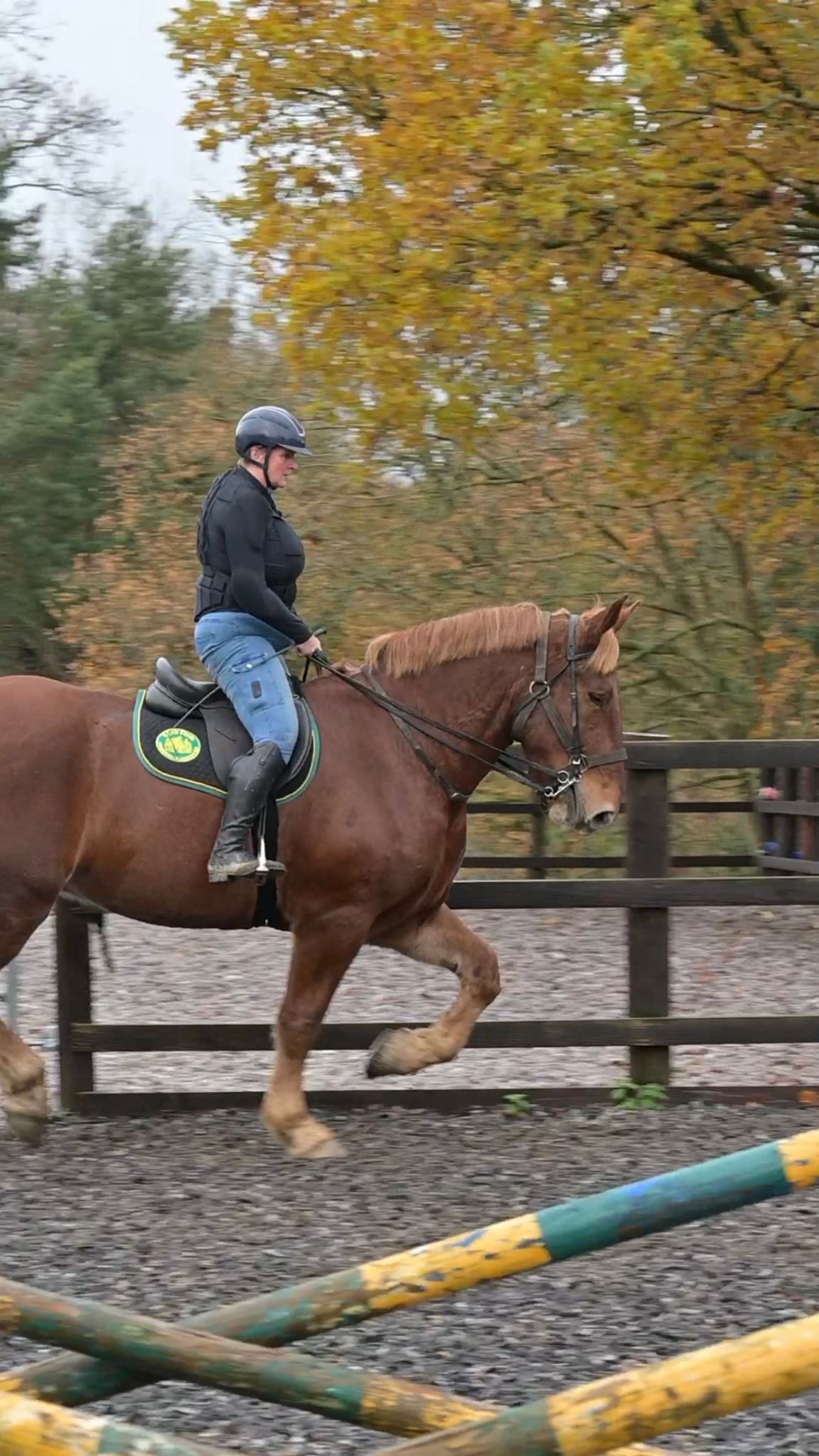 Tall lady on casper